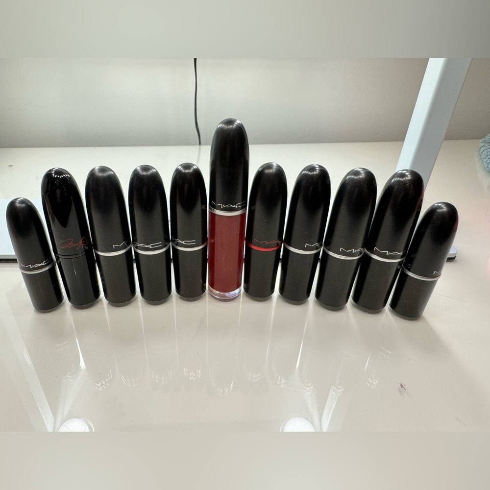 MAC lipstick bundle